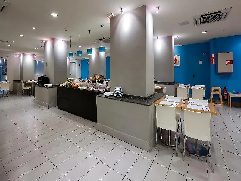 Hotel Sagrada Familia Barcelona 3*,